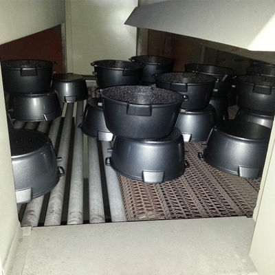 Prezzo buono Linea di produzione automatica delle pentole del rivestimento di colore macchina per la fabbricazione di alluminio dell'utensile in linea
