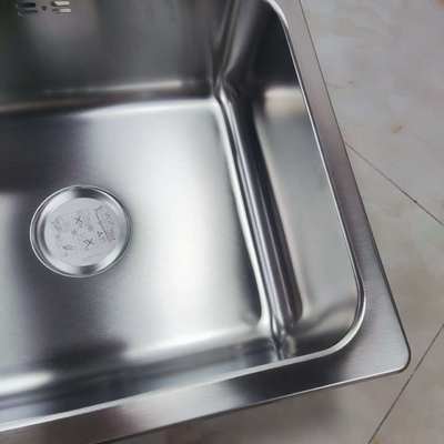 Prezzo buono Lavello da cucina a vasca singola in acciaio inossidabile 304, sottopiano o a incasso in linea
