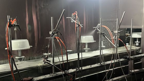 Linea di produzione automatica delle pentole del rivestimento di colore macchina per la fabbricazione di alluminio dell'utensile