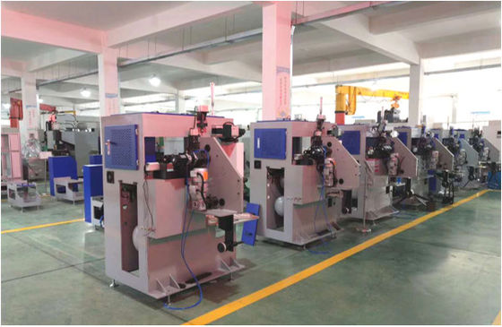 Macchina automatica di produzione delle pentole per acciaio inossidabile Ring Laser Welding Cutting