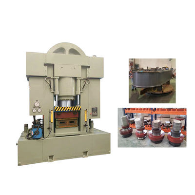 Servo colonna della macchina 4 della pressa idraulica per acciaio inossidabile Pan Multifunctional