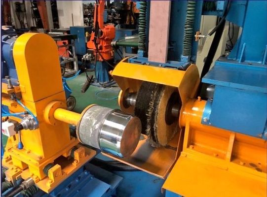Linea di produzione automatica orizzontale a testa singola ad alta efficienza Macchina di lucidatura esterna per utensili da cucina