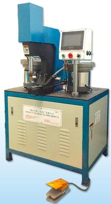 Prezzo buono costruendo la macchina di rivettamento d'alimentazione automatica intelligente 4KW del multihole del grado in pieno automatica in linea