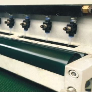 Macchina per l'olio circolare olio a disco rotondo per oggetti metallici Macchina di lucidatura interna per oggetti da cucina