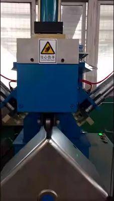 Apparecchiature per la linea di produzione di lavandini artificiali multifunzione