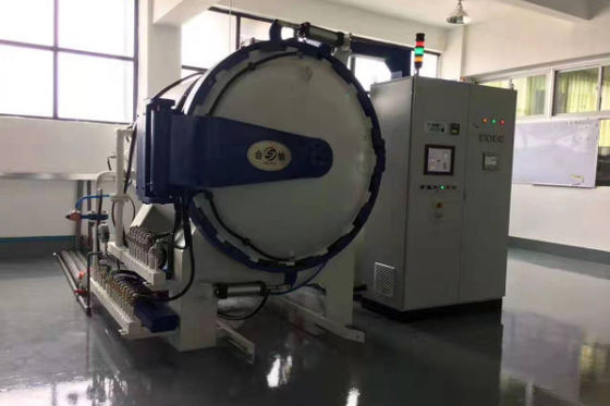 Trattamento termico Trattamento esterno con forni di brasatura a vuoto Apparecchiature per forni industriali
