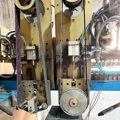 Macchine di triturazione a saldatura a cucitura dritta a precisione e a bassa vibrazione CNC per la fusione di lamiere