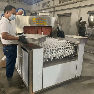 Apparecchiature industriali per la pulizia e l'essiccazione di oggetti metallici con funzioni complete