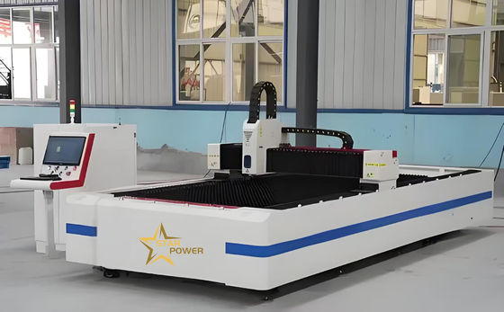 Alta potenza Intelligente macchina di taglio laser metallo: alta potenza per garantire l'efficienza di taglio Sistema intelligente rende l'operazione più conveniente.