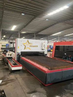 Prezzo buono Macchine per il taglio laser di lamiere di metallo CNC di precisione per decorazioni architettoniche e applicazioni aerospaziali con grandi apparecchiature in linea