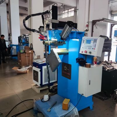 Efficienza con la macchina di saldatura CNC multi-specificazione per i filetti di lavandino in acciaio inossidabile
