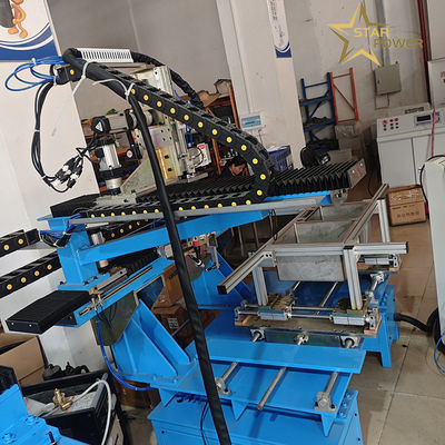 Macchina di saldatura a piano per la lavanderia di cucina personalizzata con sistema di controllo CNC avanzato per la saldatura di utensili e utensili da cucina