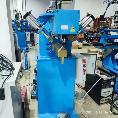 Prezzo buono 380V 2.3KW Pressa per laminazione saldatura PLC per lavelli da cucina in linea