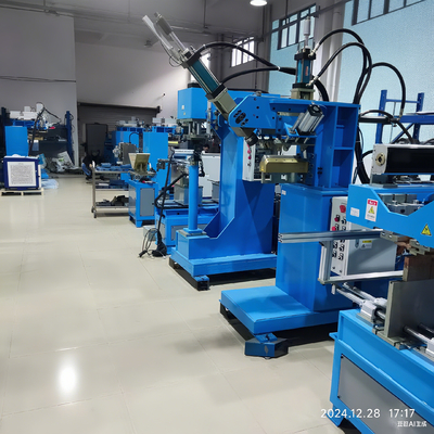 Macchine per saldatura a precisione CNC a 4 assi (specializzate per il bordo interno del pannello)