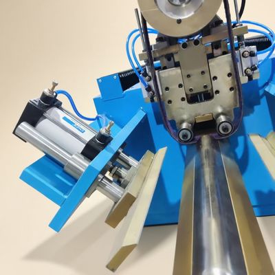Macchina CNC automatica per la molatura e lucidatura di angoli esterni