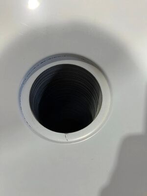 Macchina di stampa a gola profonda per perforare buchi d'acqua di lavandino artigianale