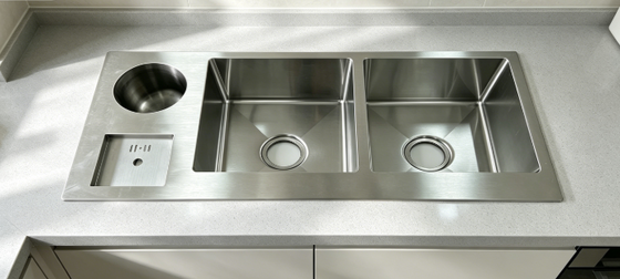 qualità Lavello da cucina sottopiano Lavello da cucina a doppia vasca in acciaio inossidabile 304 Workstation | Lavello sottopiano spazzolato a mano con accessori completi per la ristrutturazione di cucine residenziali e commerciali | Profondità lavabo personalizzata disponibile | Disponibile calibro in acciaio personalizzato fabbrica